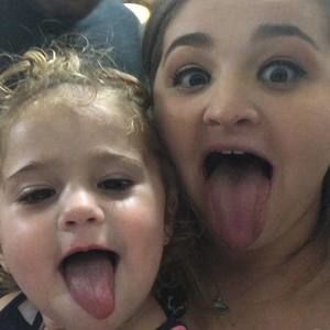 Meet your Posher, Alexandra